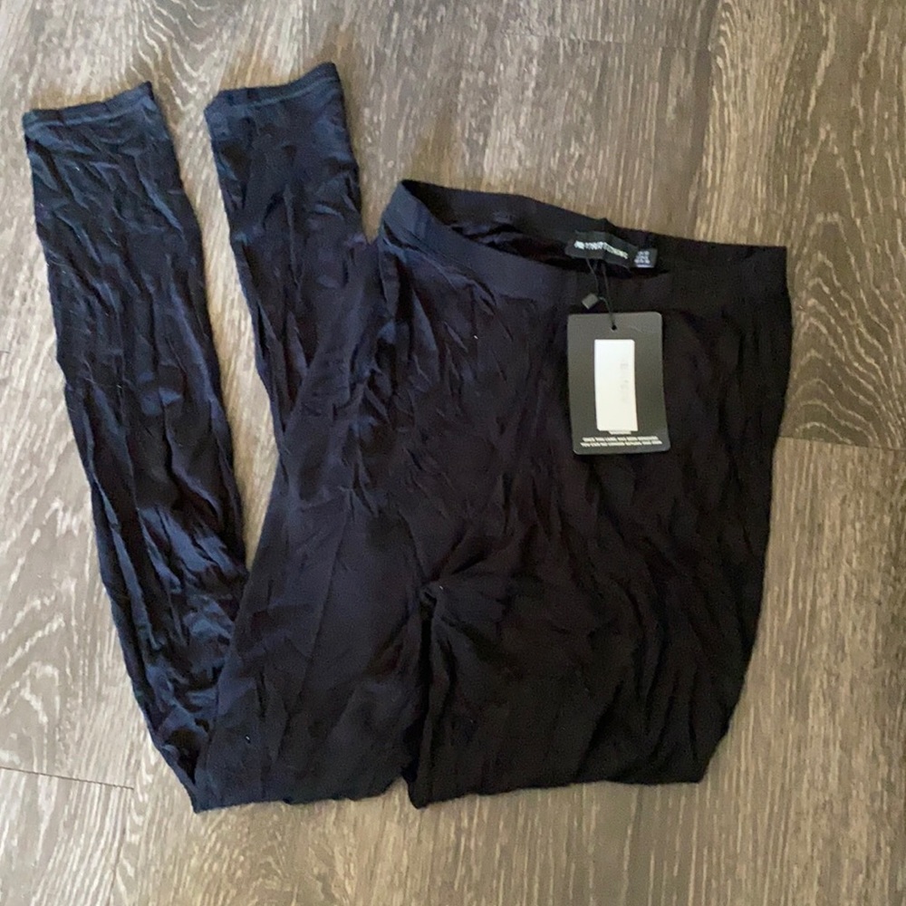 Pretty Little Thing Booty Scrunch Leggings